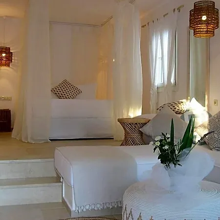 Kavos Naxos Hotel