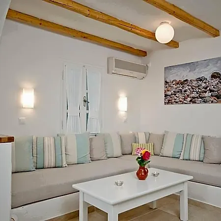 Kavos Naxos Hotel 4*